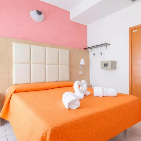 Hotell Hotel Marebello 3*