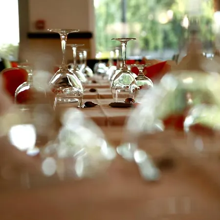 ホテル Marebello 3*