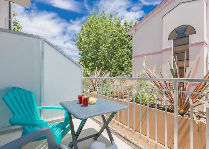 Marebello מלון 3*